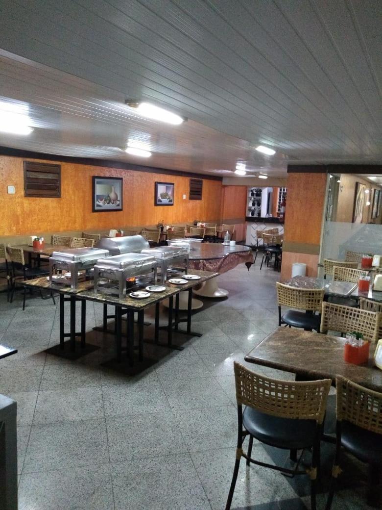 Aparthotel Flat Simples Na De Iracema *